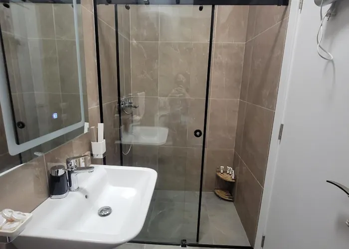 Square 21 Number 6 Apartment